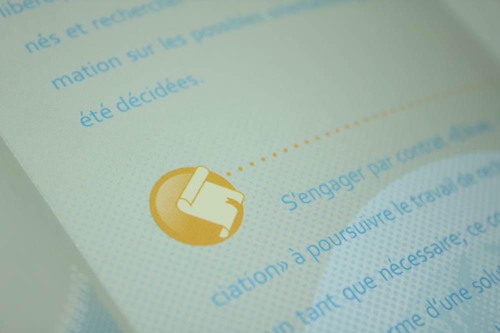 Plaquette dépliante ITE avec photos et texte